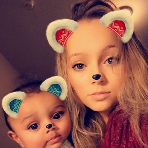 Meet your Posher, Alicia